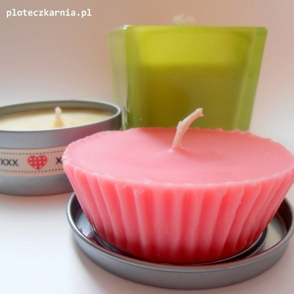 Walentynkowe świece do masażu i aromaterapii